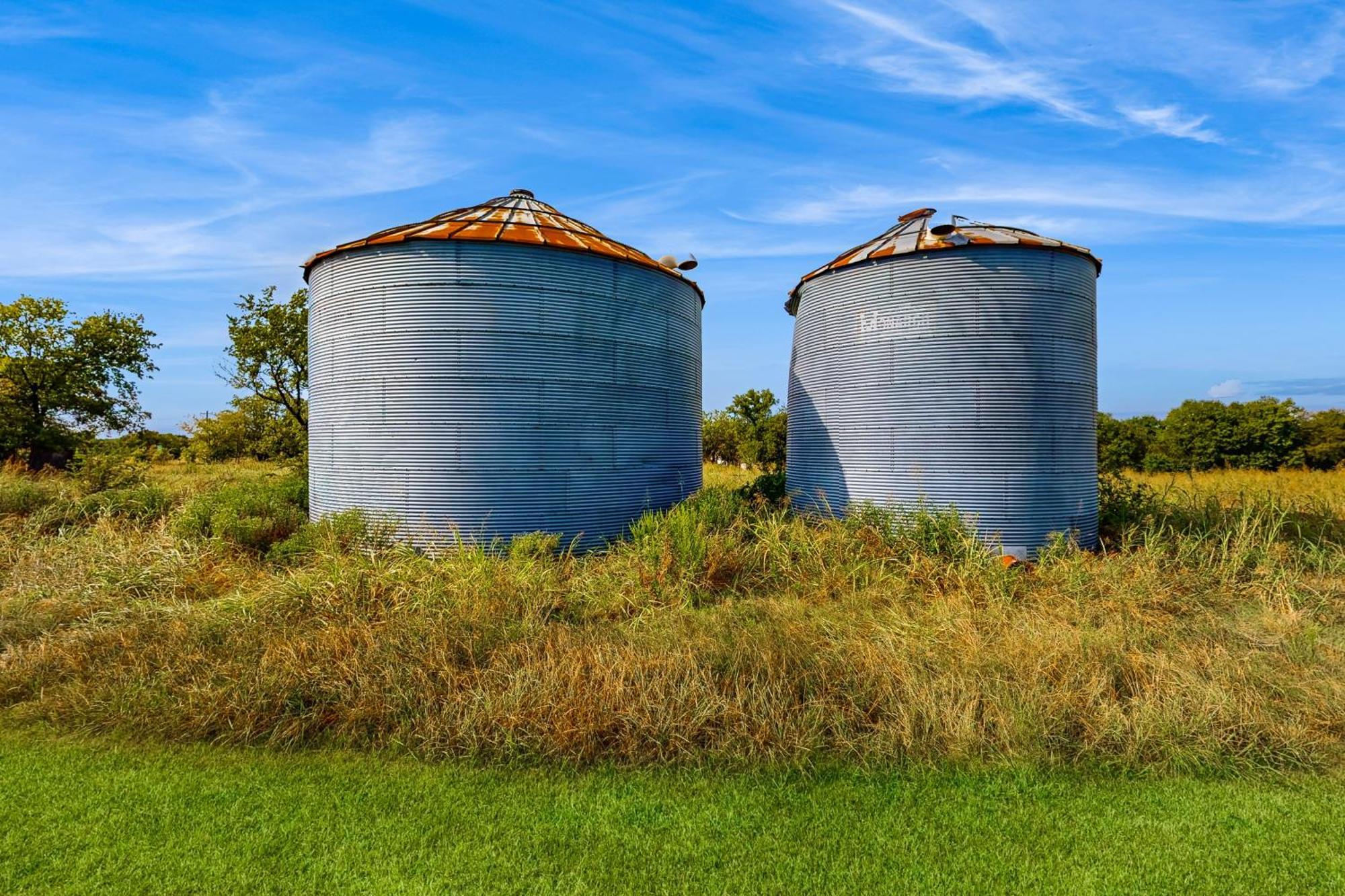 Wills Point Twin Silos Resort מראה חיצוני תמונה